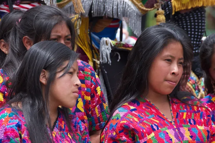 Young Mayan women. Image: wikipedia