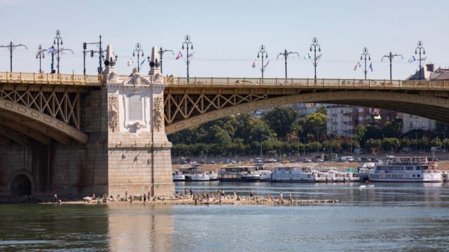 Hungary Orders Immediate Construction of Danube Weir near Paks Nuclear Plant